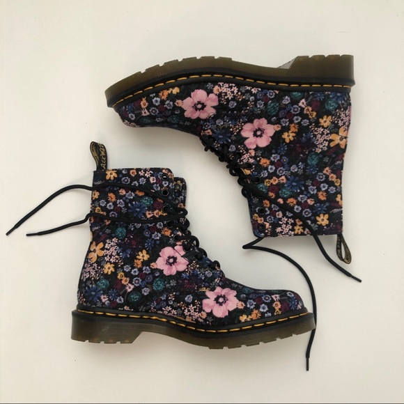 Dr. Martens Shoes - Dr. Martens 1460 Pascal Page Floral Combat 8 Eye